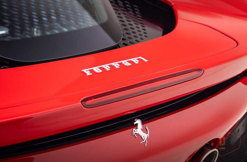 Foto do veículo FERRARI SF90 STRADALE 2023 0 KM 5.700.000,00