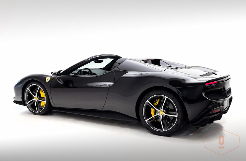 Foto do veículo FERRARI 296 GTB GTS 2025 0 KM 4.400.000,00