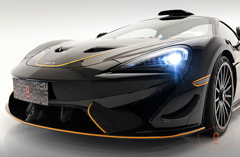 Foto do veículo MCLAREN 620R   2020 609 KM 3.390.000,00