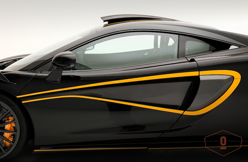 Foto do veículo MCLAREN 620R   2020 609 KM 3.390.000,00