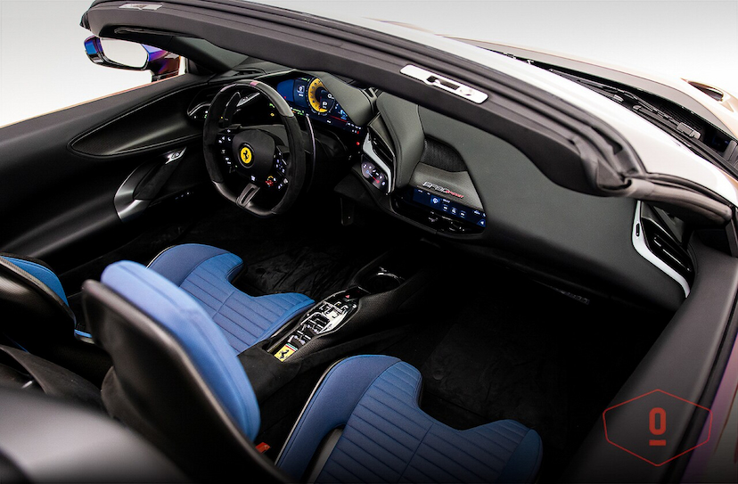 Foto do veículo FERRARI SF90 SPIDER 2023 1.116 KM 6.400.000,00
