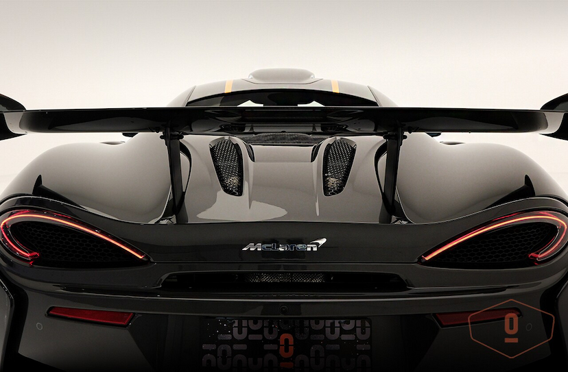 Foto do veículo MCLAREN 620R   2020 609 KM 3.390.000,00
