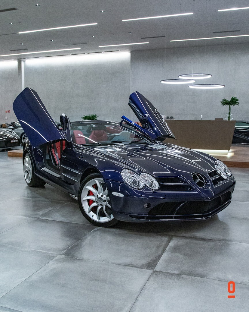 Foto do veículo MERCEDES-BENZ SLR MCLAREN ROADSTER 2007 214 KM 7.400.000,00