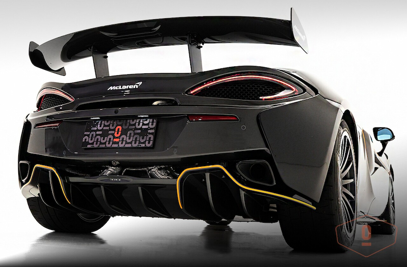 Foto do veículo MCLAREN 620R   2020 609 KM 3.390.000,00