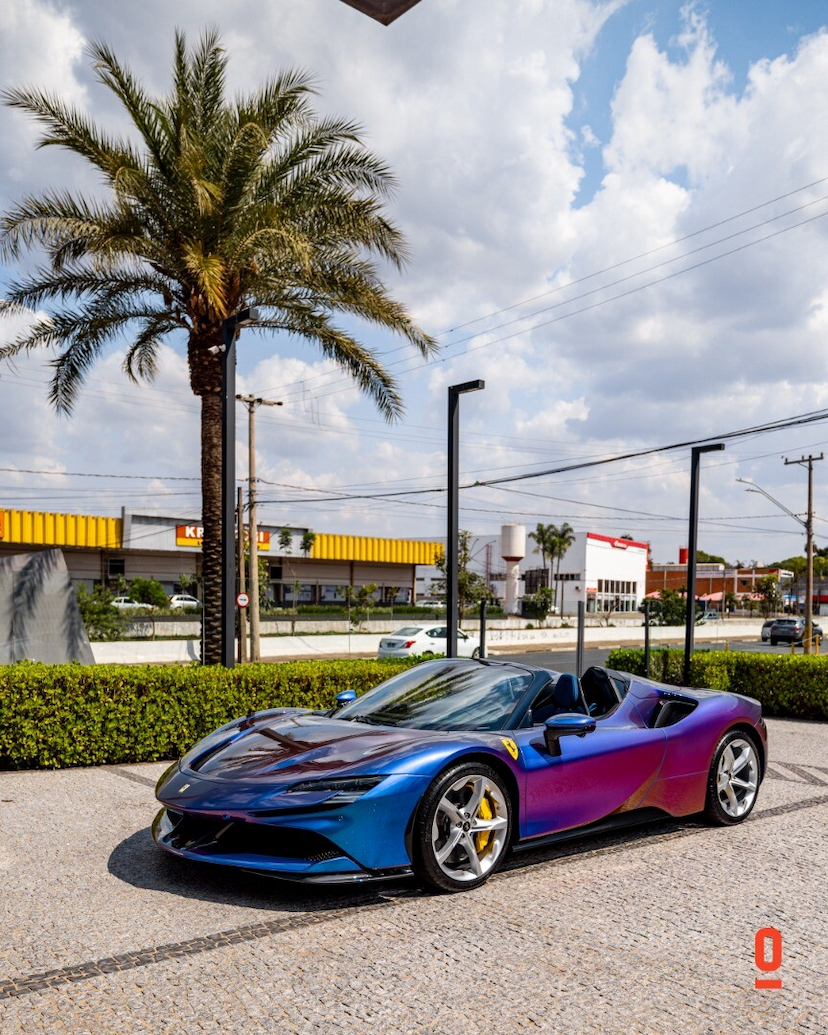 Foto do veículo FERRARI SF90 SPIDER 2023 1.116 KM 6.400.000,00