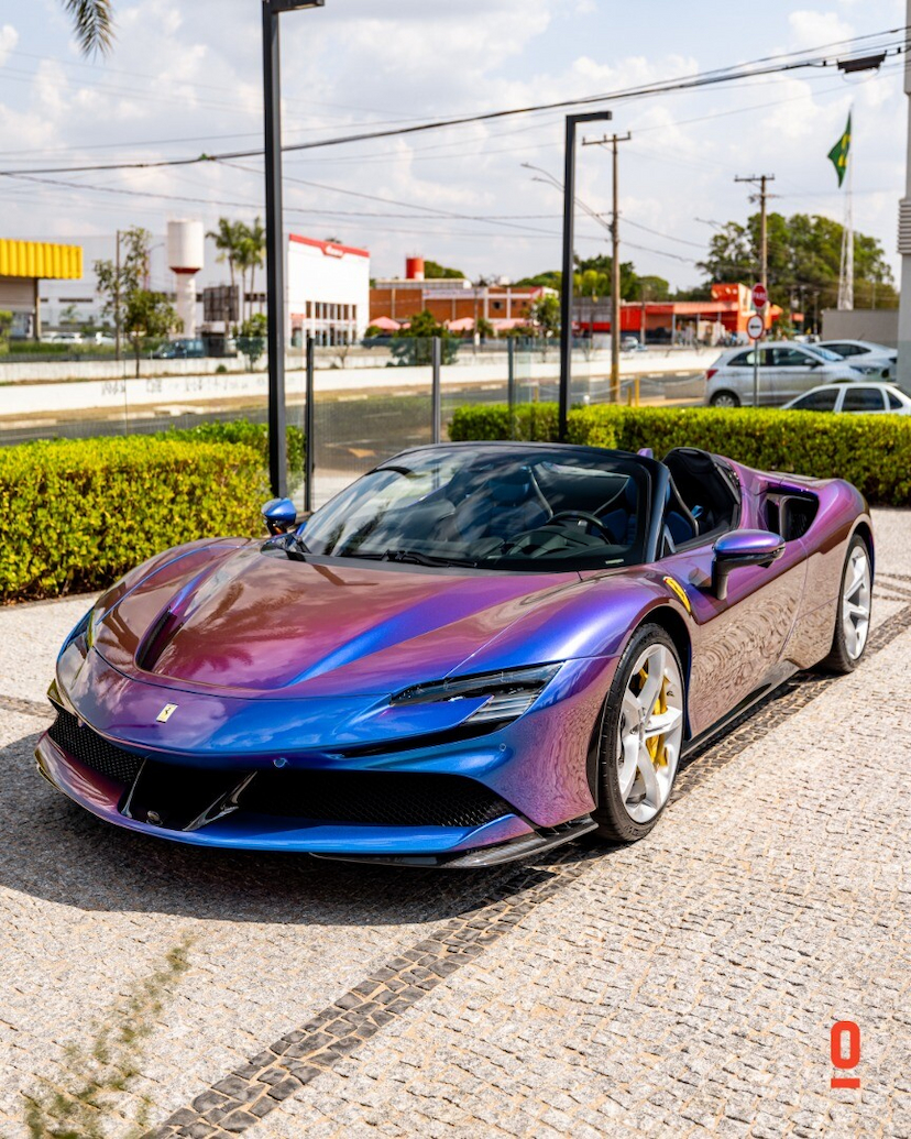 Foto do veículo FERRARI SF90 SPIDER 2023 1.116 KM 6.400.000,00