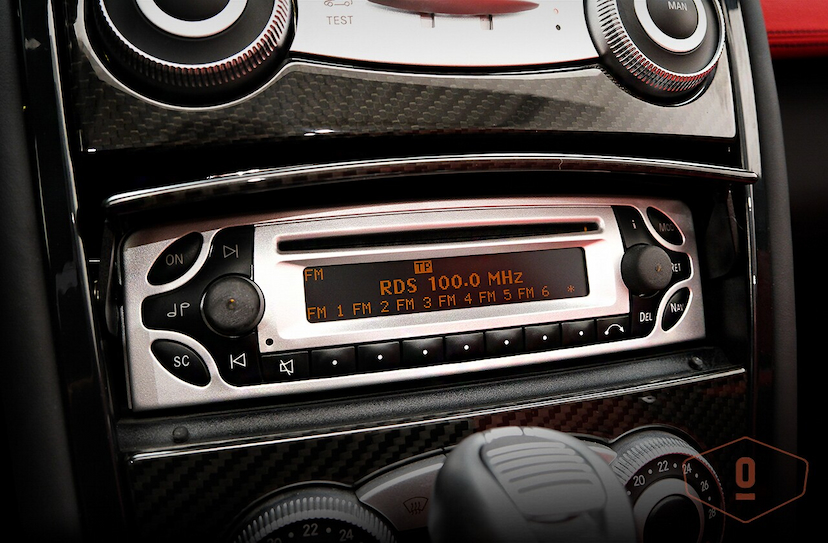 Foto do veículo MERCEDES-BENZ SLR MCLAREN ROADSTER 2007 214 KM 7.400.000,00