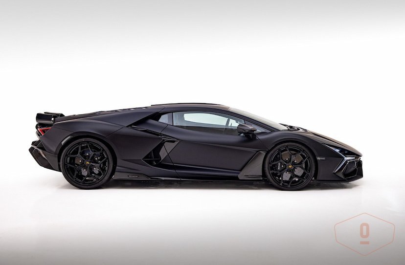 Foto do veículo LAMBORGHINI REVUELTO NãO ENCONTRADO 2024 0 KM 8.900.000,00