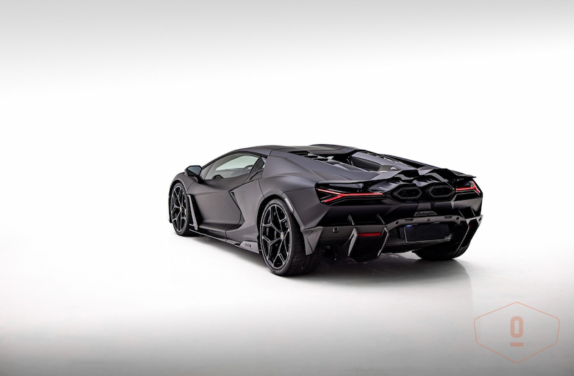Foto do veículo LAMBORGHINI REVUELTO NãO ENCONTRADO 2024 0 KM 8.900.000,00