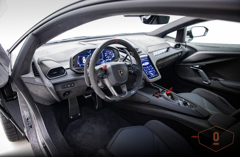 Foto do veículo LAMBORGHINI REVUELTO NãO ENCONTRADO 2024 0 KM 8.900.000,00