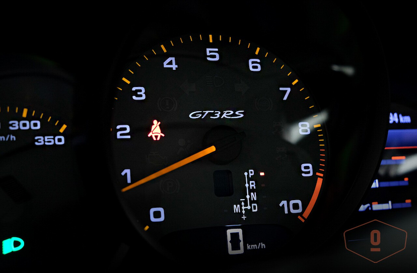 Foto do veículo PORSCHE 911 GT3 RS 2019 1.337 KM 2.350.000,00