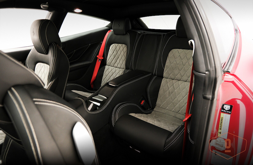 Foto do veículo FERRARI FF NãO ENCONTRADO 2012 18 KM 2.800.000,00