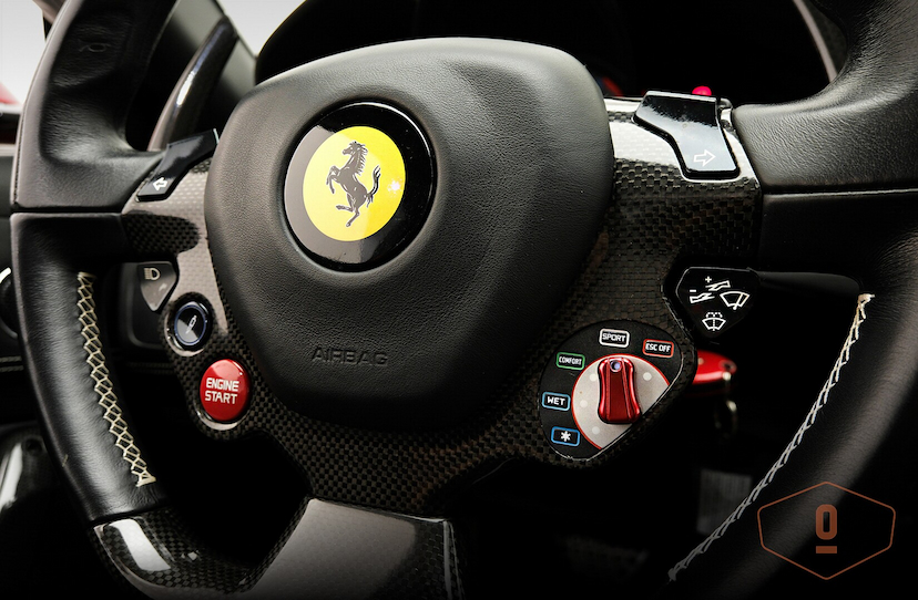 Foto do veículo FERRARI FF NãO ENCONTRADO 2012 18 KM 2.800.000,00