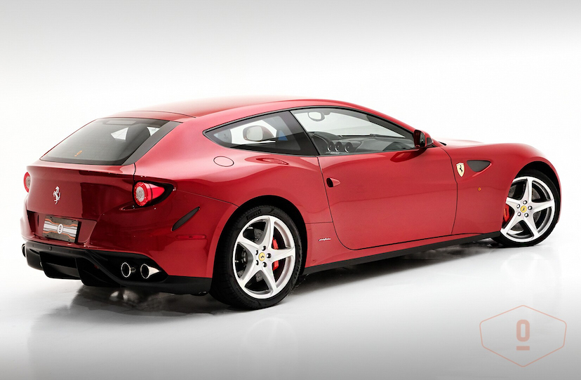 Foto do veículo FERRARI FF NãO ENCONTRADO 2012 18 KM 2.800.000,00