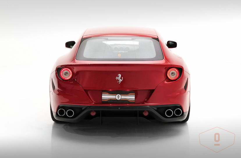 Foto do veículo FERRARI FF NãO ENCONTRADO 2012 18 KM 2.800.000,00