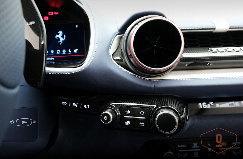 Foto do veículo FERRARI 812 GTS 6.5 V12 GASOLINA F1-DCT  809 KM 6.700.000,00