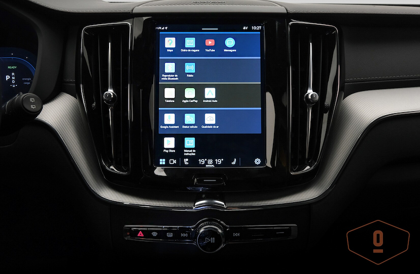 Foto do veículo VOLVO XC60 T8 RECHARGE POLESTAR 2023 28 KM 470.000,00