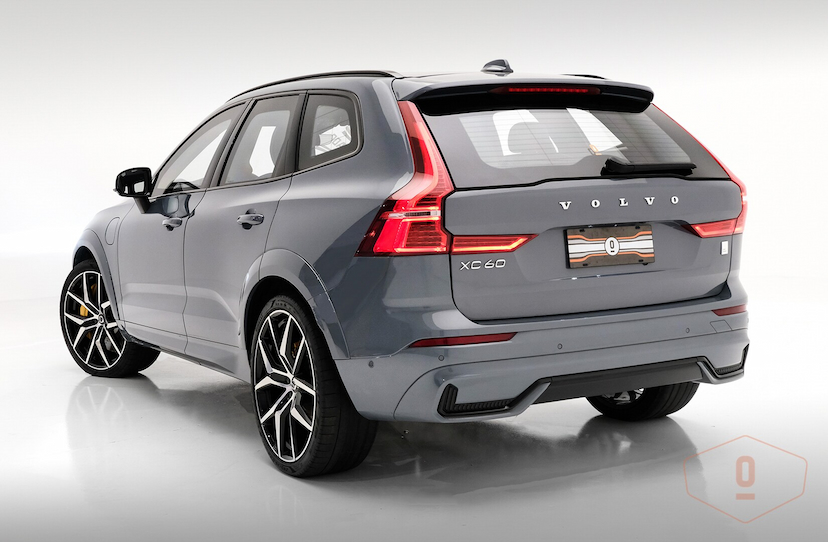 Foto do veículo VOLVO XC60 T8 RECHARGE POLESTAR 2023 28 KM 470.000,00