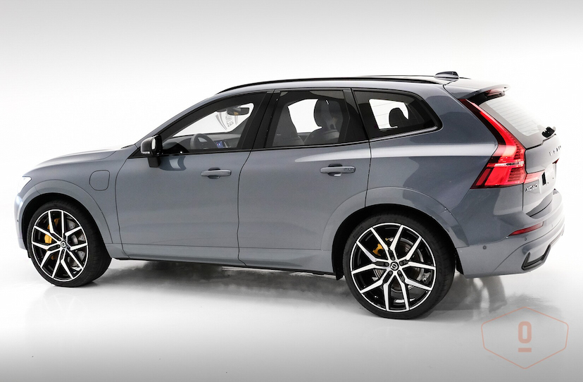 Foto do veículo VOLVO XC60 T8 RECHARGE POLESTAR 2023 28 KM 470.000,00