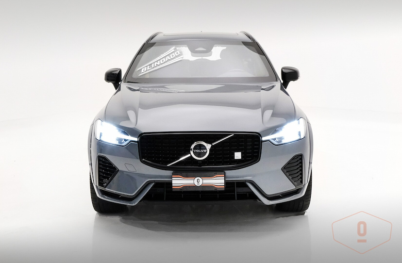 Foto do veículo VOLVO XC60 T8 RECHARGE POLESTAR 2023 28 KM 470.000,00
