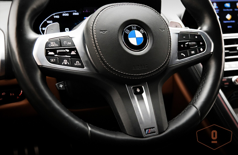 Foto do veículo BMW M850I 4.4 V8 TWINPOWER GASOLINA XDRIVE STEPTRONIC  22 KM 580.000,00