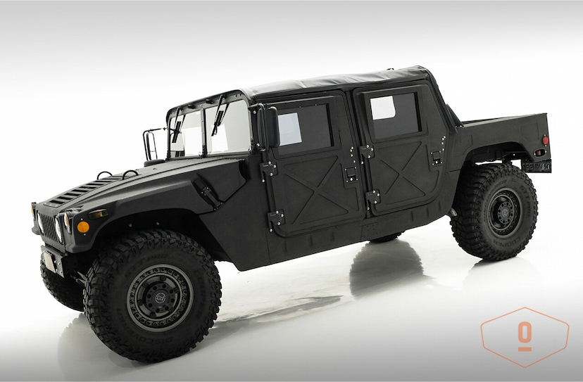 Foto do veículo HUMMER H1   1987 126.494 KM 650.000,00