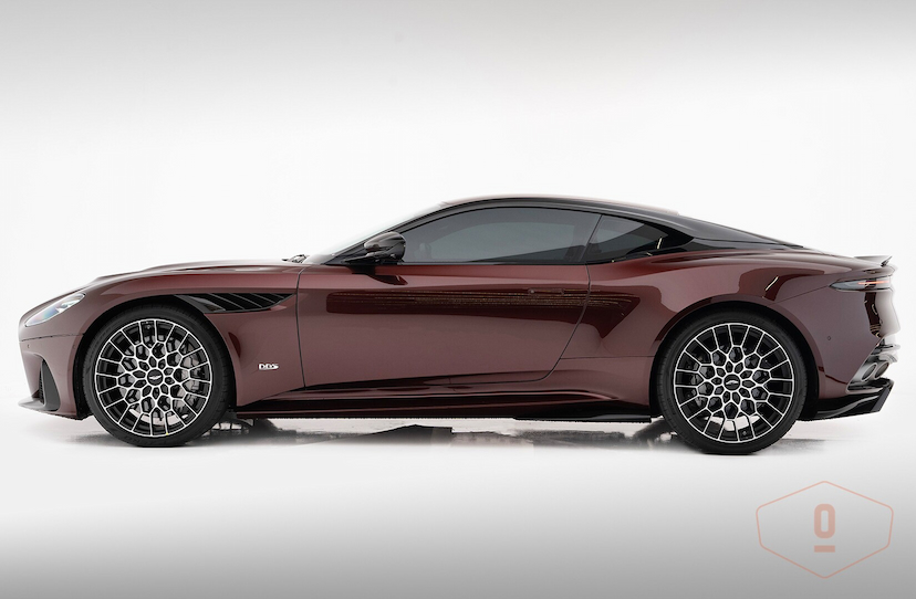 Foto do veículo ASTON MARTIN DBS 770 ULTIMATE 2023 430 KM 4.600.000,00