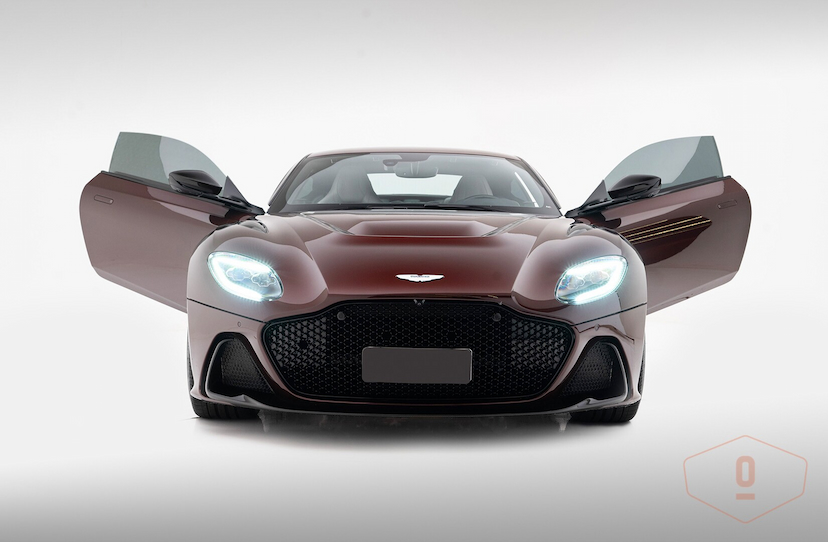 Foto do veículo ASTON MARTIN DBS 770 ULTIMATE 2023 430 KM 4.600.000,00