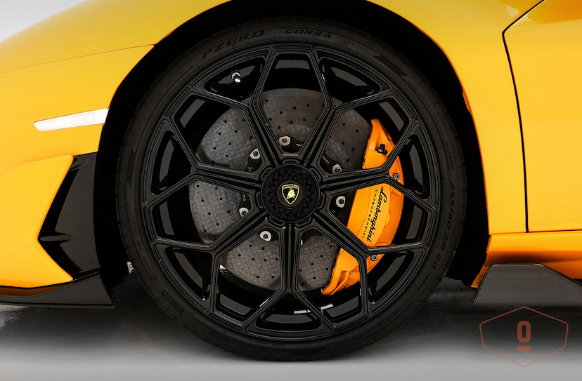 Foto do veículo LAMBORGHINI AVENTADOR SVJ ROADSTER 2020 3 KM 8.900.000,00