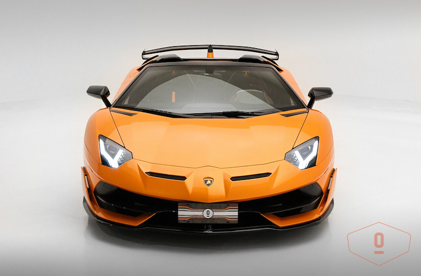 Foto do veículo LAMBORGHINI AVENTADOR SVJ ROADSTER 2020 3 KM 8.900.000,00