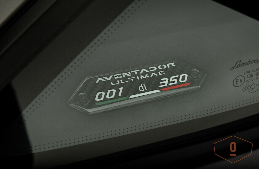 Foto do veículo LAMBORGHINI AVENTADOR ULTIMAE 2022 116 KM 9.200.000,00