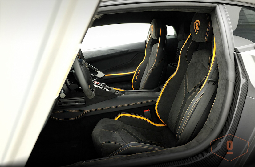 Foto do veículo LAMBORGHINI AVENTADOR ULTIMAE 2022 116 KM 9.200.000,00
