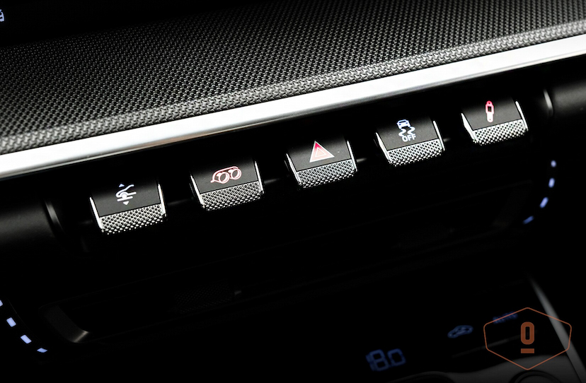 Foto do veículo PORSCHE 911 TURBO 2023 5.731 KM 1.200.000,00