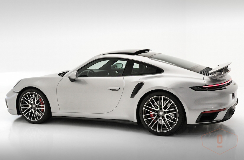 Foto do veículo PORSCHE 911 TURBO 2023 5.731 KM 1.200.000,00