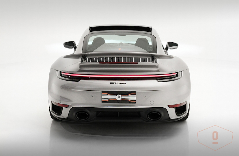 Foto do veículo PORSCHE 911 TURBO 2023 5.731 KM 1.200.000,00