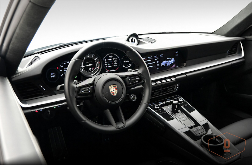 Foto do veículo PORSCHE 911 TURBO 2023 5.731 KM 1.200.000,00
