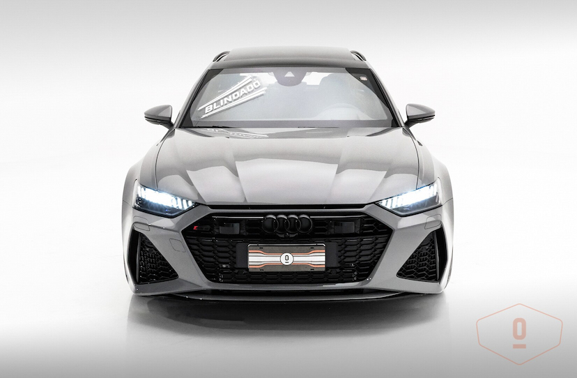 Foto do veículo AUDI RS6 AVANT 2023 19 KM 1.000.000,00