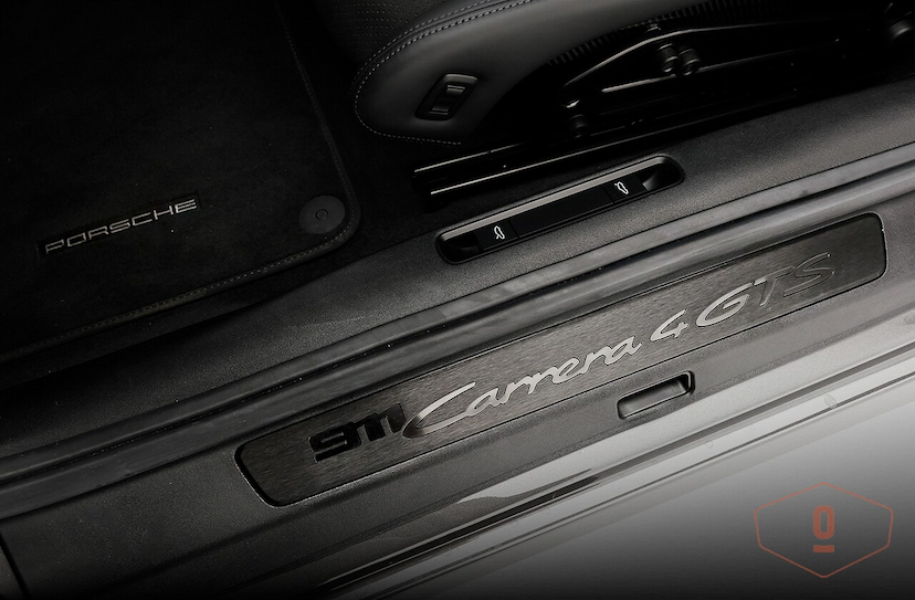 Foto do veículo PORSCHE 911 CARRERA 4 GTS 2024 1.873 KM 1.150.000,00