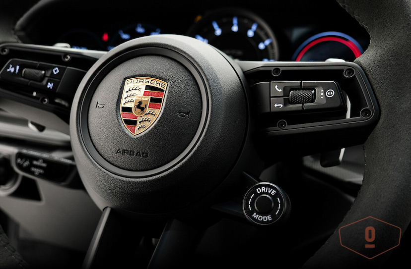 Foto do veículo PORSCHE 911 CARRERA 4 GTS 2024 1.873 KM 1.150.000,00
