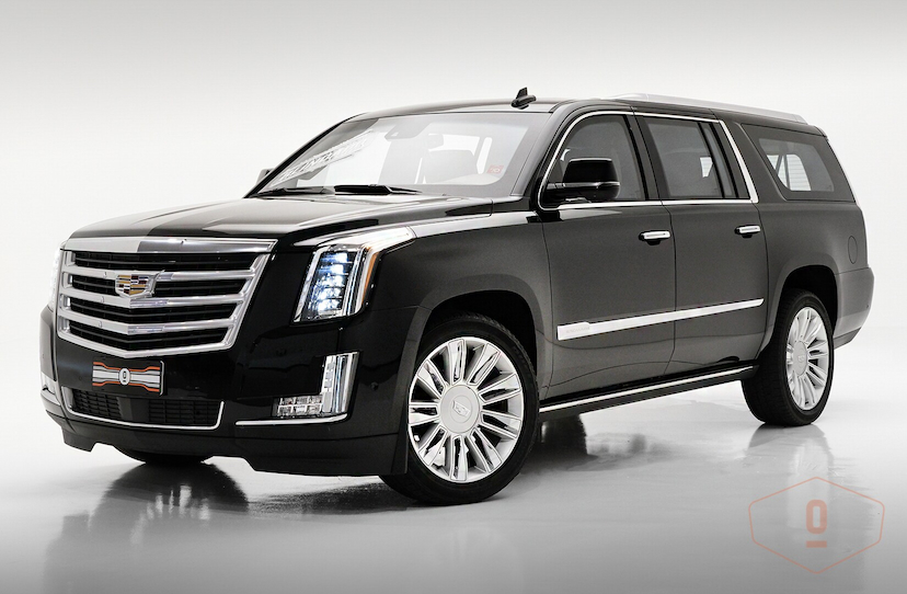 Foto do veículo CADILLAC ESCALADE ESV 4X4 PLATINUM 7L 2018 31 KM 870.000,00