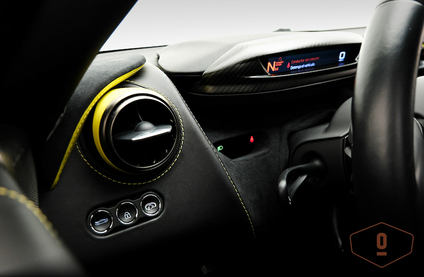 Foto do veículo MCLAREN 720S NãO ENCONTRADO 2018 8 KM 2.590.000,00