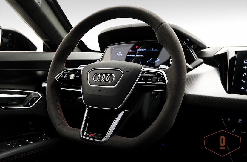 Foto do veículo AUDI RS E-TRON GT GT 2022 2 KM 550.000,00