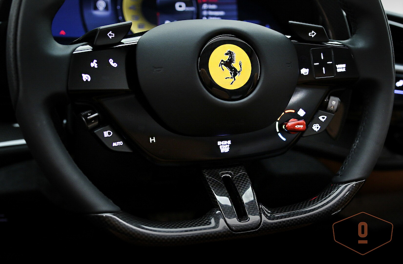 Foto do veículo FERRARI SF90 SPIDER 2023 1 KM 5.800.000,00