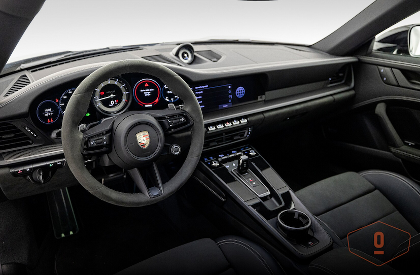 Foto do veículo PORSCHE 911 CARRERA 4 GTS 2024 4.027 KM 1.150.000,00