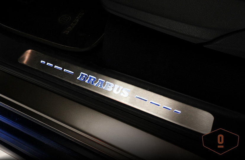 Foto do veículo MERCEDES-BENZ G63 4MATIC BRABUS 700 2023 5 KM 2.900.000,00