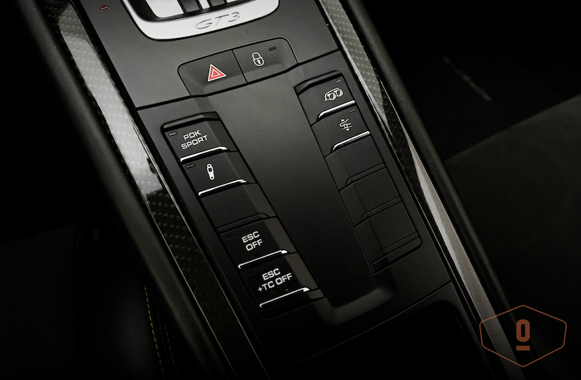 Foto do veículo PORSCHE 911 GT3  11 KM 1.790.000,00
