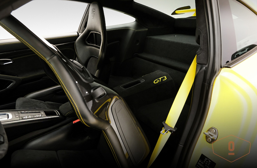 Foto do veículo PORSCHE 911 GT3  11 KM 1.790.000,00
