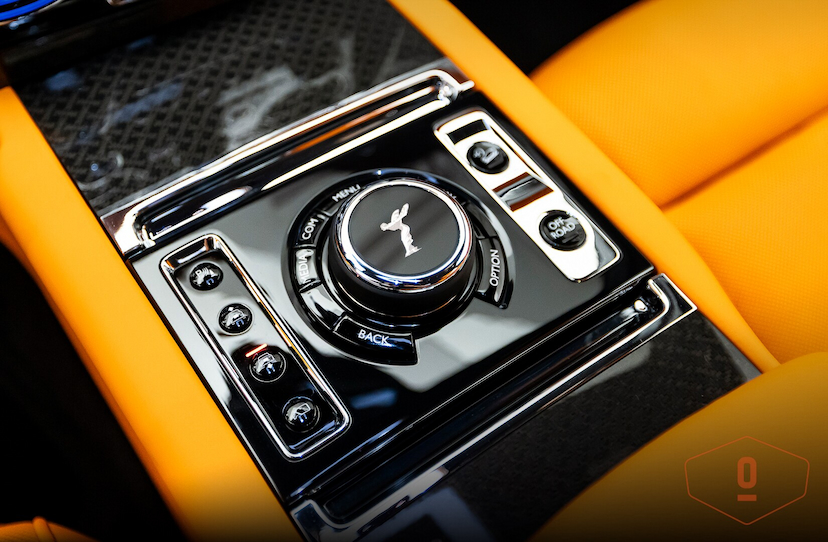 Foto do veículo ROLLS-ROYCE CULLINAN BLACK BADGE 2023 1 KM 7.200.000,00