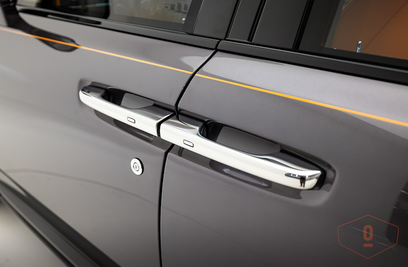 Foto do veículo ROLLS-ROYCE CULLINAN BLACK BADGE 2023 1 KM 7.200.000,00