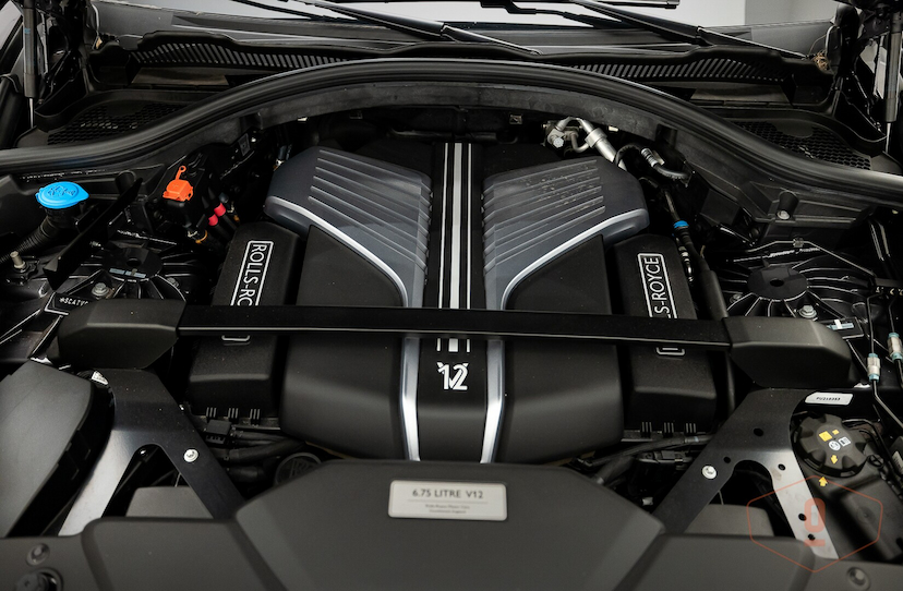 Foto do veículo ROLLS-ROYCE CULLINAN BLACK BADGE 2023 1 KM 7.200.000,00